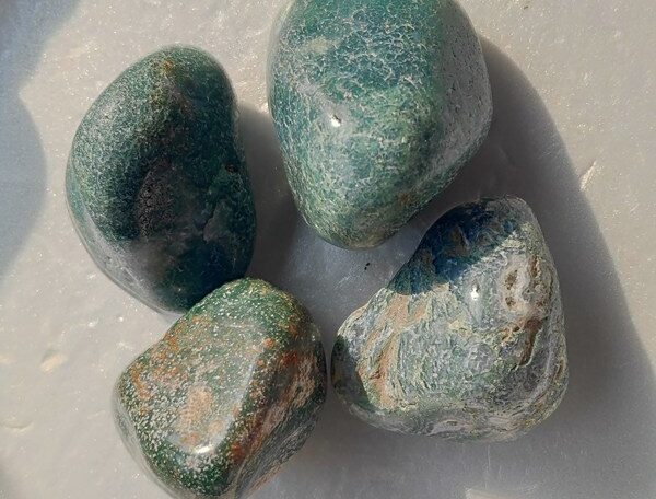 Garden Pebbles (Sea Green Color, Medium)