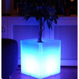Illuminated Planters 430 X 430 mm X 430 mm (Ht)