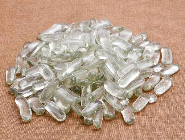 Crystal Pebbles (White, Medium, Capsule Shape) - 1 Kg