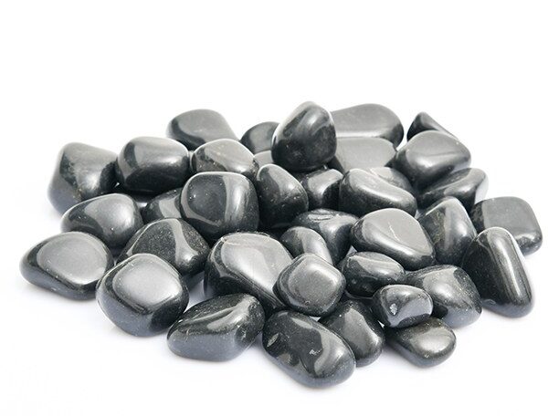 Super Granite Pebbles (Black, Medium, Polished) - 1 Kg
