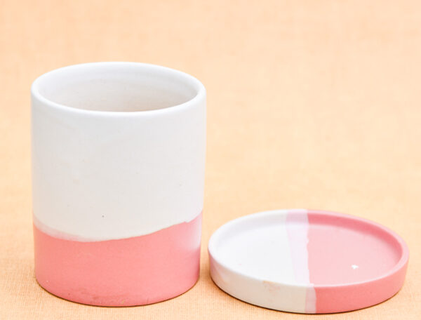 3.1 inch CP047 Cylindrical Ceramic Pot with Plate (White, Light Peach)