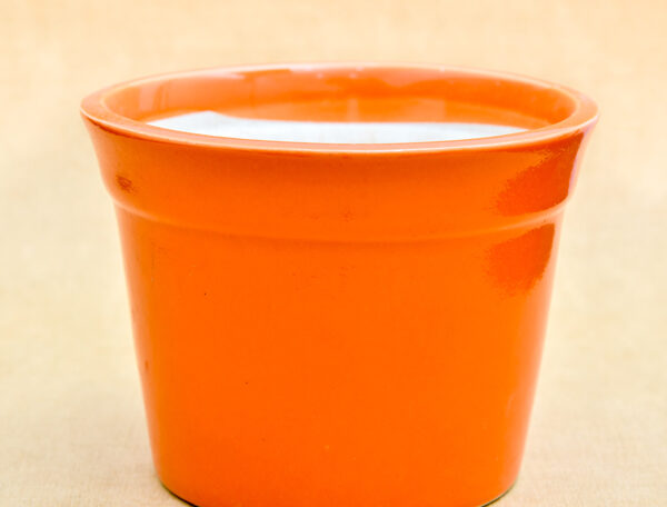7.1 inch Round Ceramic Pot with Rim (Orange)